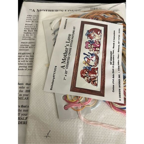 Design Works A Mothers Love Cross Stitch Kit 2374 dog cat  New - Picture 3 of 3